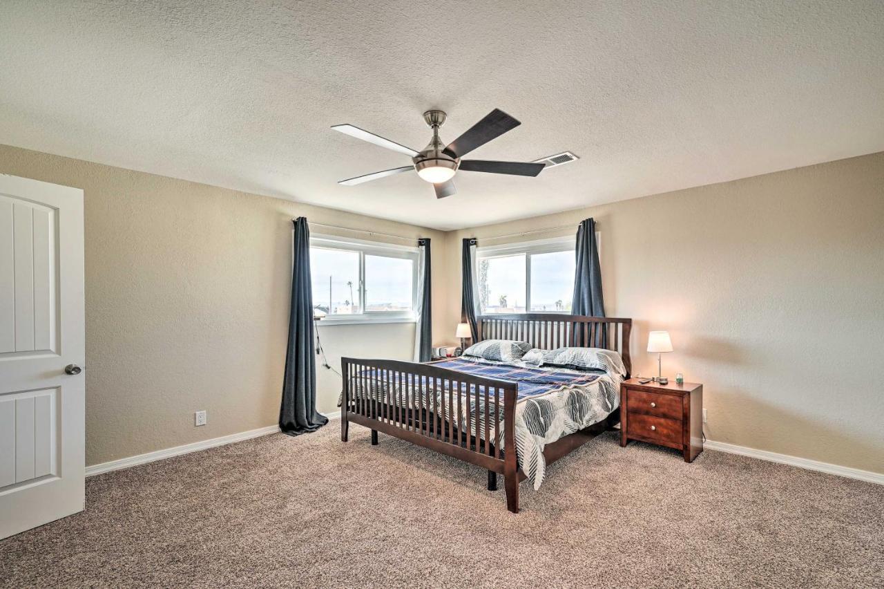 Lake Havasu Family Retreat With Patio And Game Room Lake Havasu City Bagian luar foto